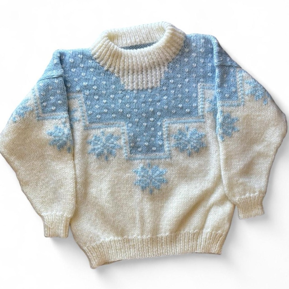 Vintage Hand Knit Crème & Light Blue Snowflake Sweater, Size Large